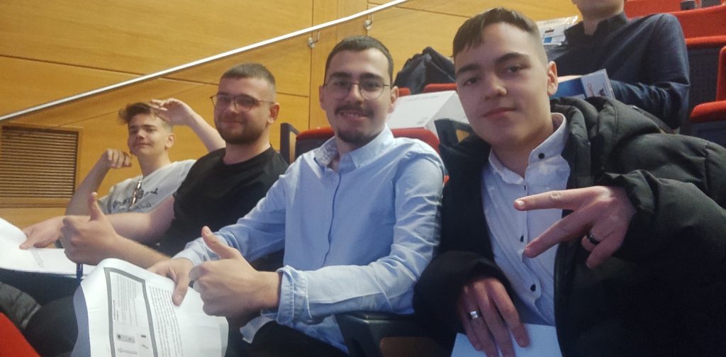 343574719_1066051851029488_2811481528309014413_n